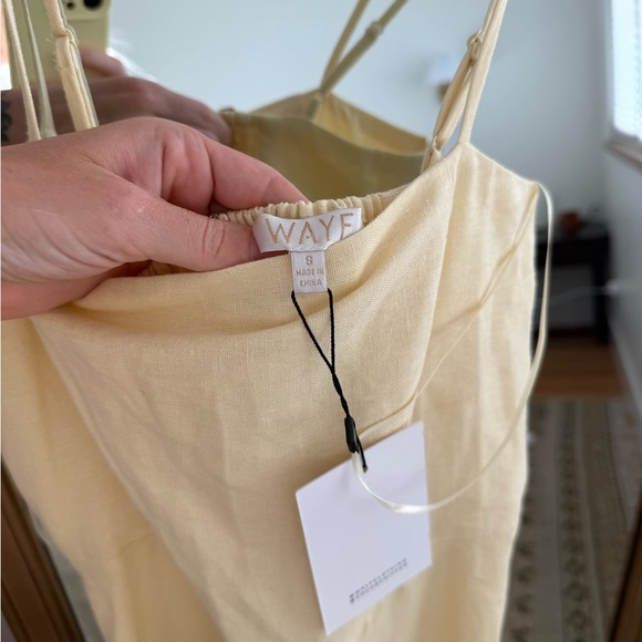 Butter Yellow Midi Dress WAYF NWT - Picture 7 of 8